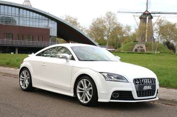2.0 Turbo TTS Quattro S Line 200KW 272Pk Coupe Ada