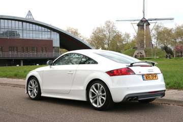 2.0 Turbo TTS Quattro S Line 200KW 272Pk Coupe Ada