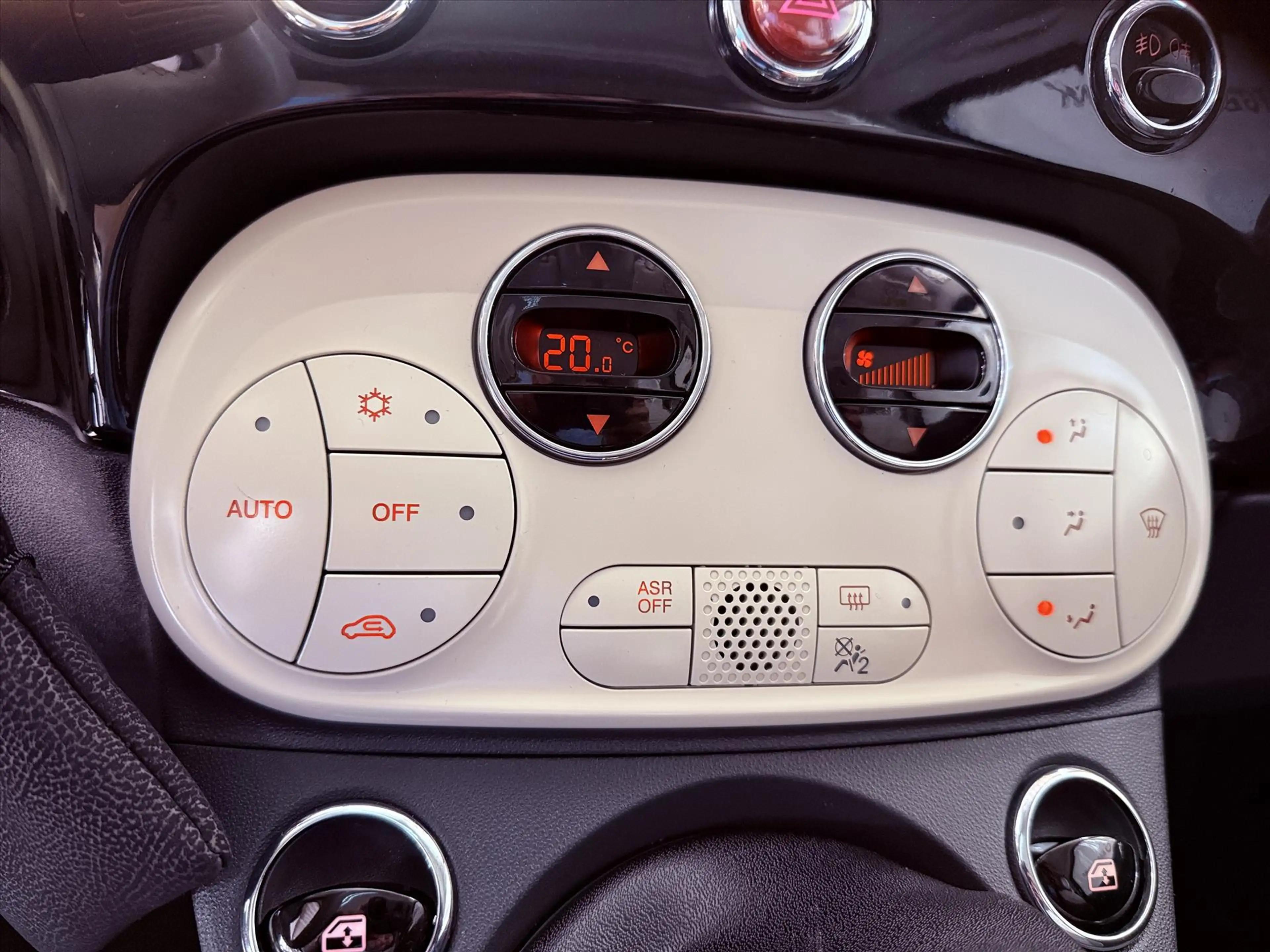 Fiat 500 1.2 Lounge* Airco / Pano / Navi / LMV — photo 10
