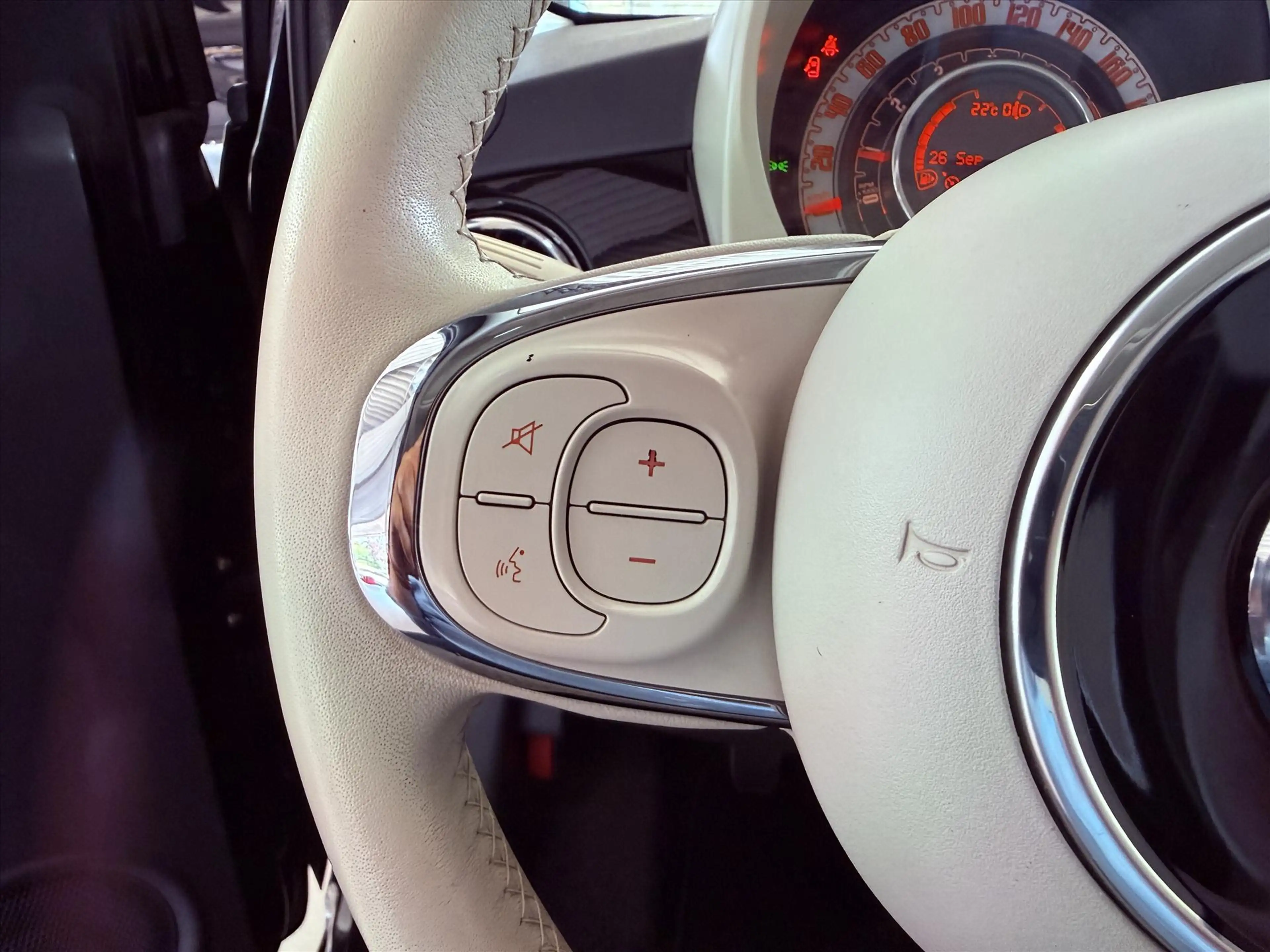 Fiat 500 1.2 Lounge* Airco / Pano / Navi / LMV — photo 12