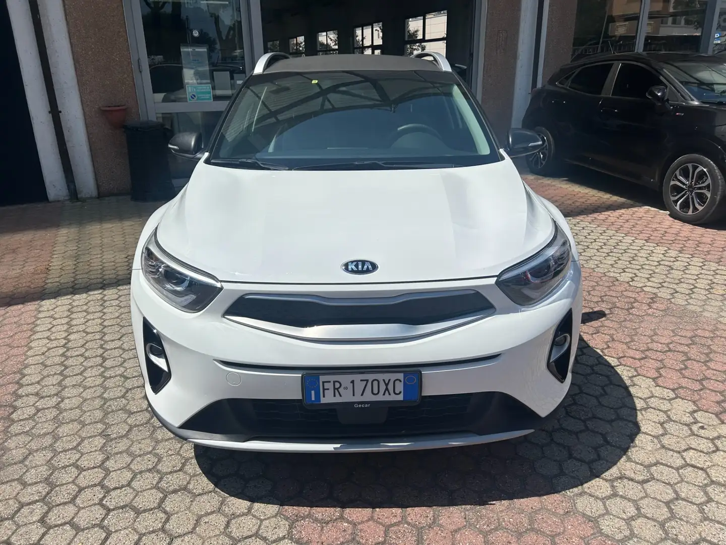Kia Stonic Stonic 1.0 T-GDi 120 CV Energy Bianco - 2