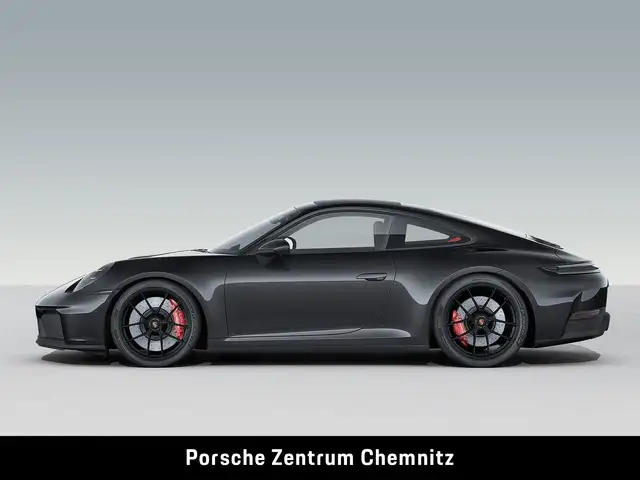 Porsche 911 view 2