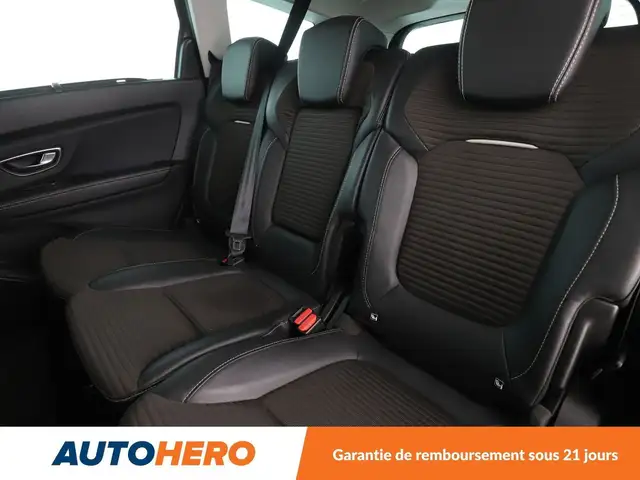 Renault Grand Scenic view 14