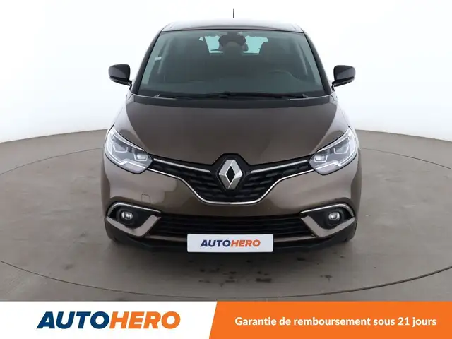 Renault Grand Scenic view 9