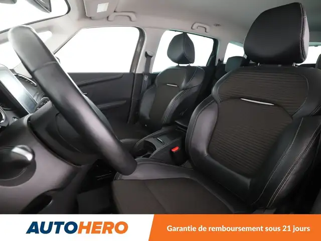 Renault Grand Scenic view 10