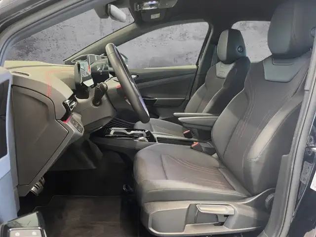 Volkswagen Id.4 view 8