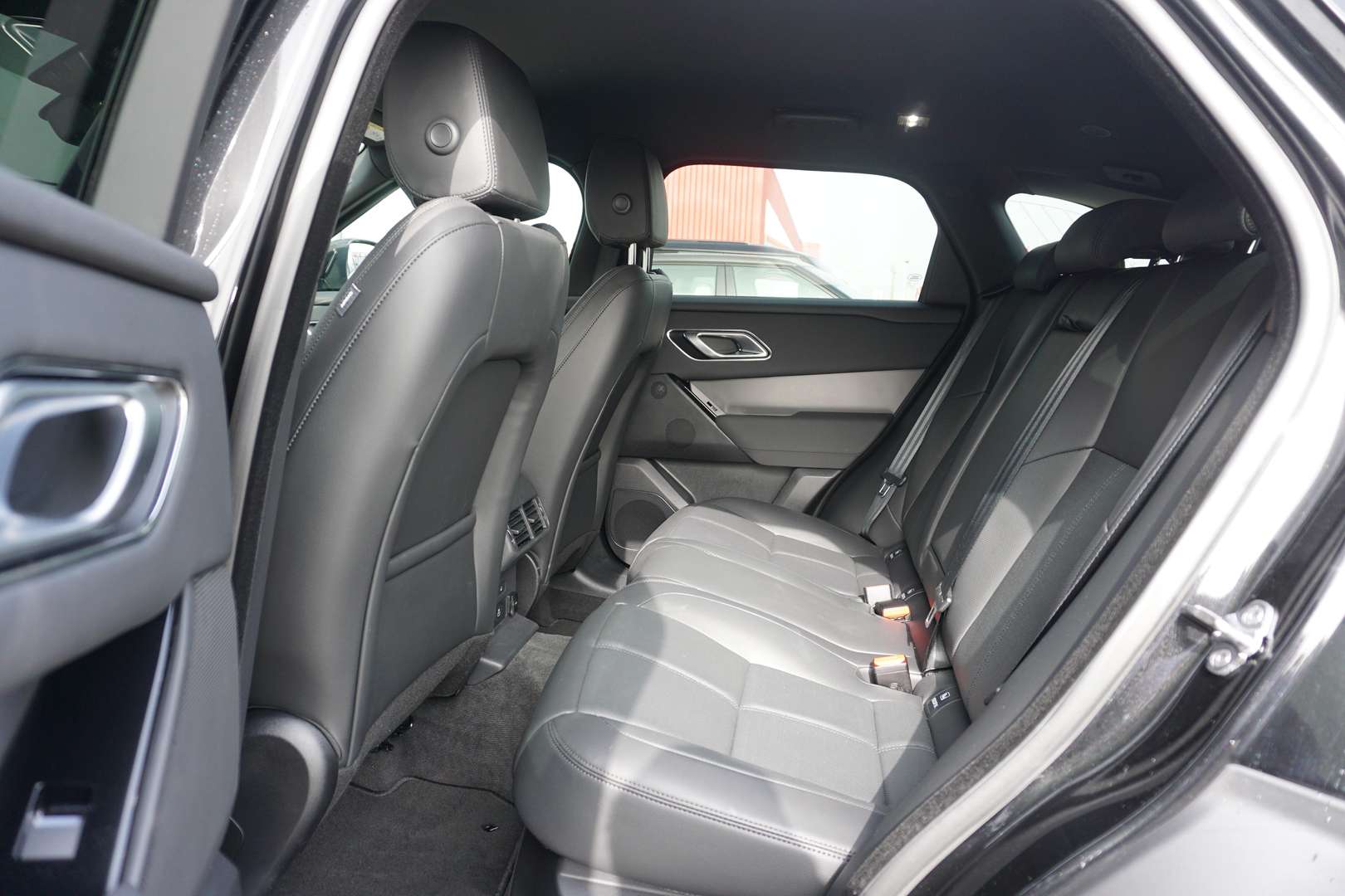 Land Rover Range Rover Velar Dynamic SE PHEV -  - Joinsteer - #4