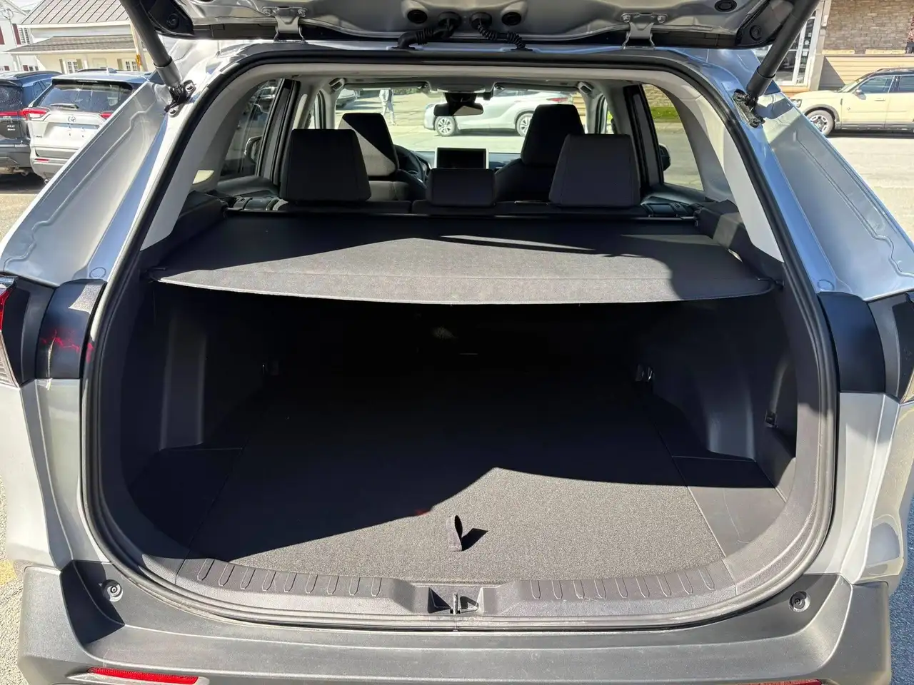 Toyota RAV 4 снимка Toyota RAV 4