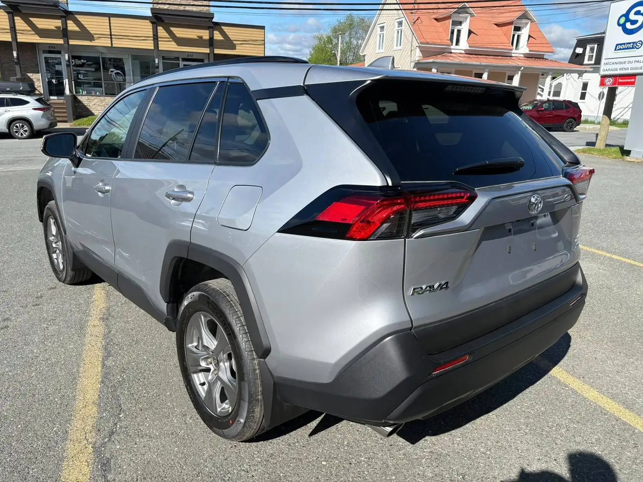 Toyota RAV 4 снимка Toyota RAV 4