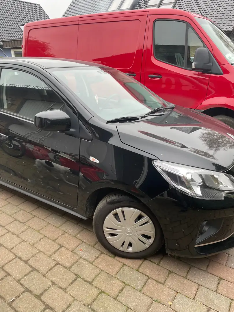 Mitsubishi Space Star Space Star 1.0 Schwarz - 1