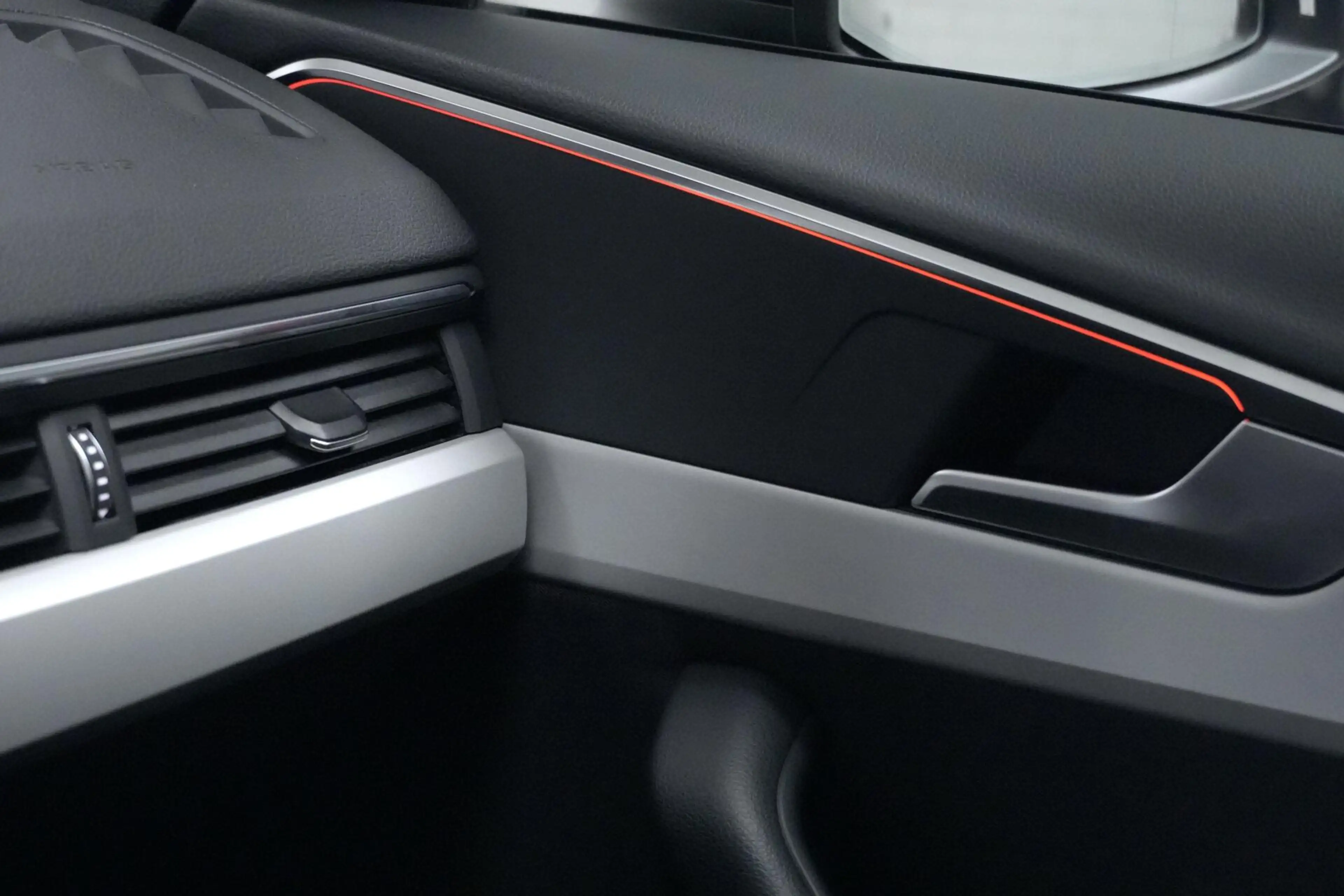 Audi A4 Avant 40 TFSI S Line Competition Automaat 204 PK | — photo 20
