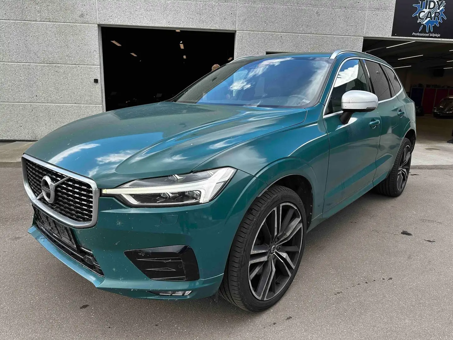 Volvo XC60 R-Design AWD/PANO/360°CAM/ASSIST/SHZ/KEY-GO Grün - 1