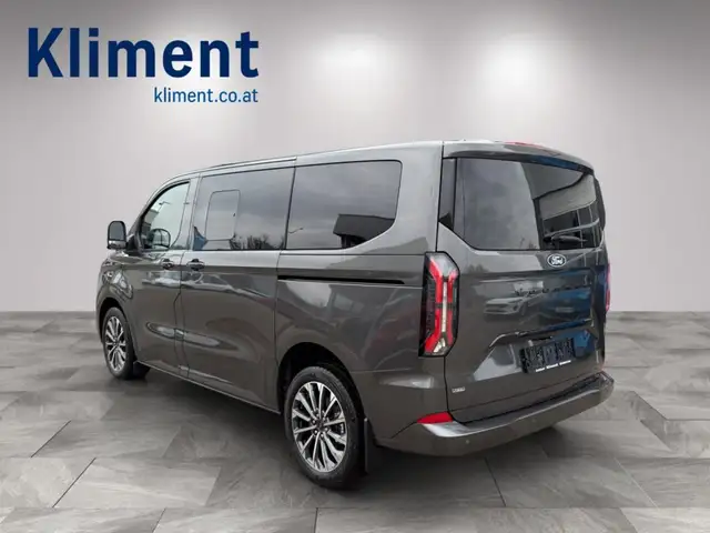 Ford Tourneo Custom Bus 2.5 PHEV 340 L1H1 FWD Titanium X Ansicht 3