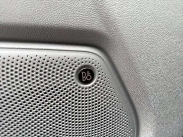 Ford Tourneo Custom Bus 2.5 PHEV 340 L1H1 FWD Titanium X Ansicht 13