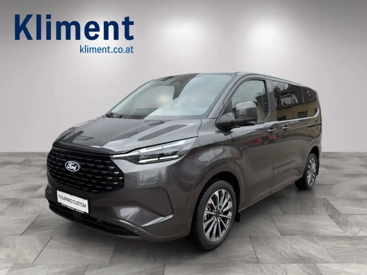 Ford Tourneo Custom Bus 2.5 PHEV 340 L1H1 FWD Titanium X