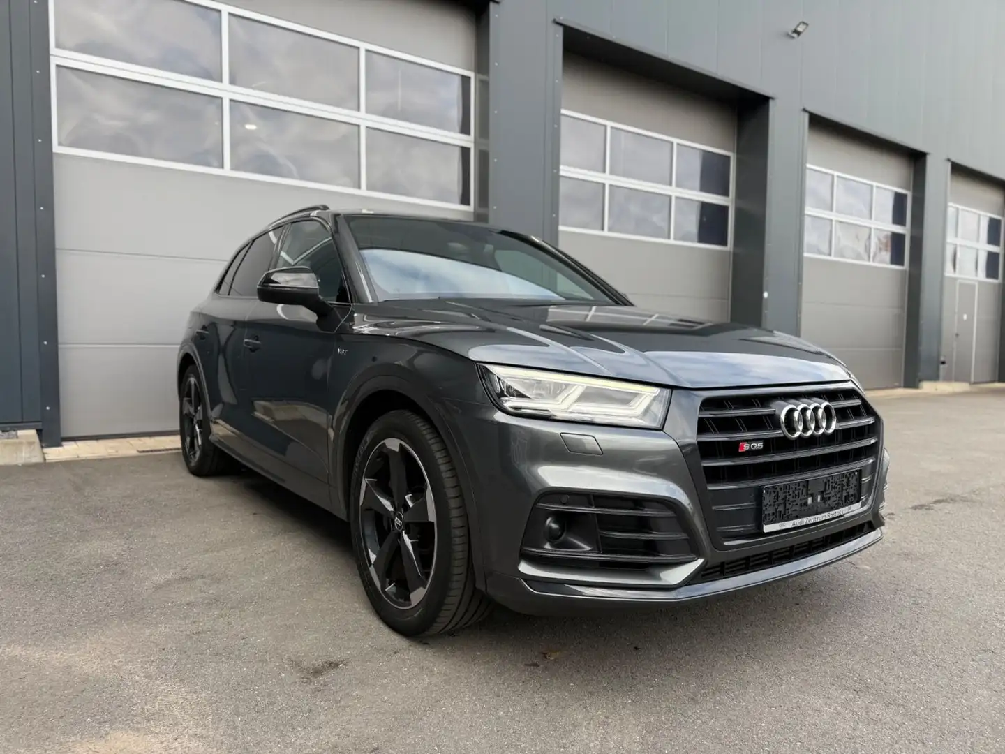 Audi SQ5 3.0 TFSI quattro,Matrix,B&O,Standhz,Nappa, Gris - 1