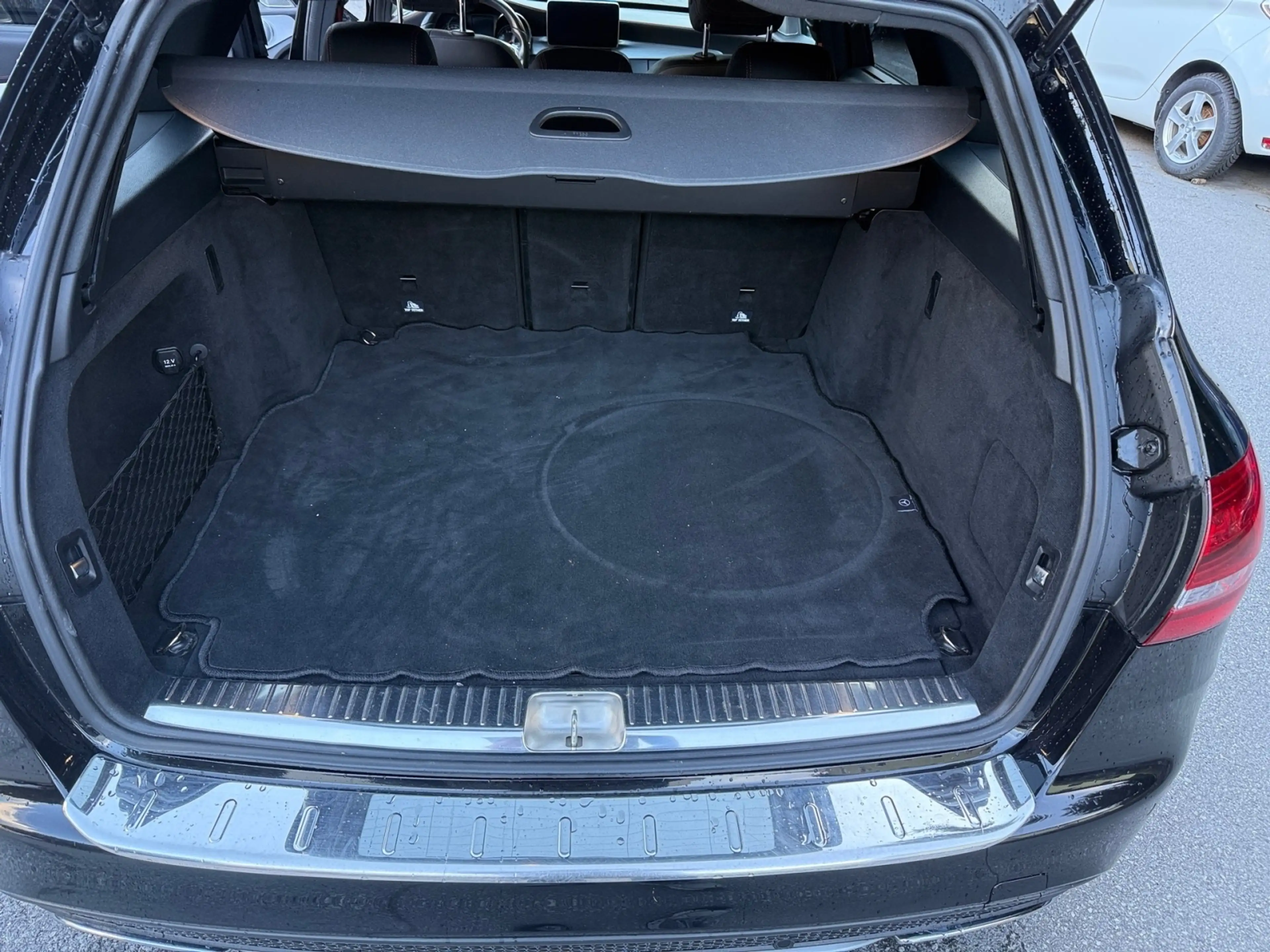 Mercedes-Benz C 43 AMG AMG C43 — photo 11