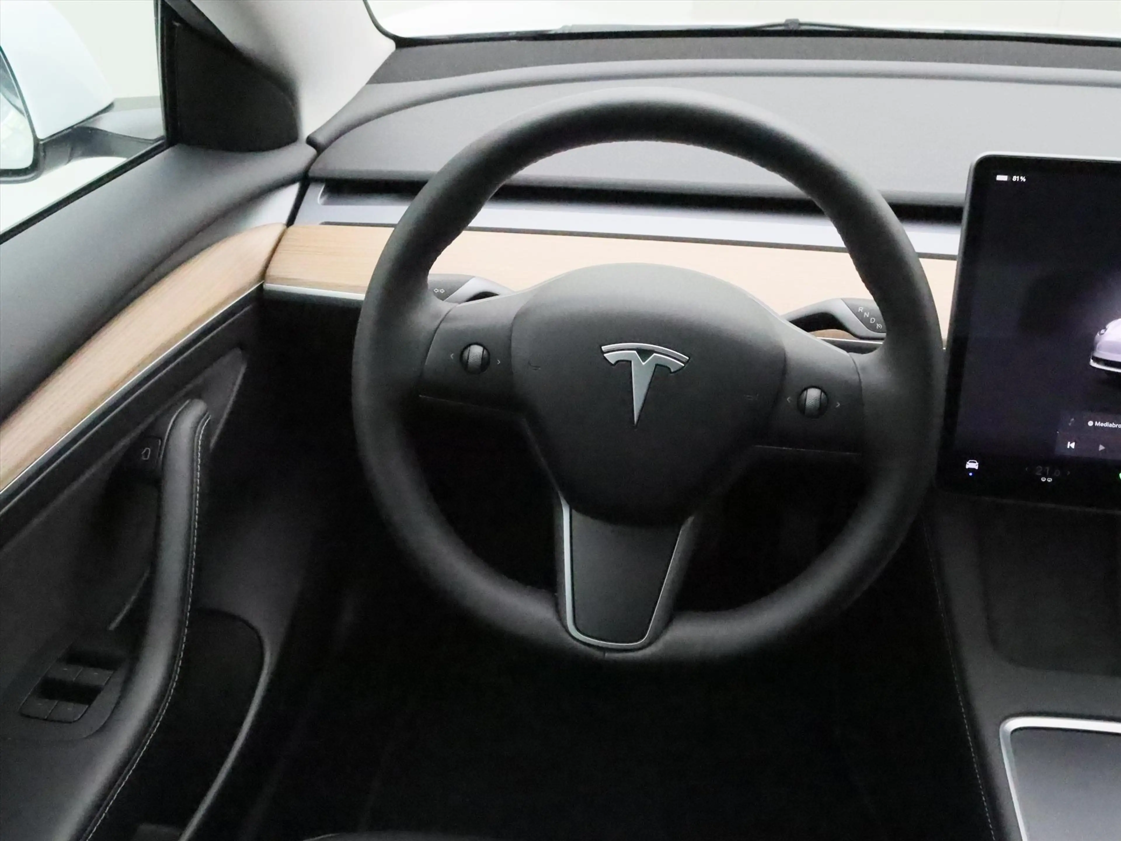 Tesla Model 3 Standard RWD Plus FACELIFT 94,9% SoH [ AMD RYZEN+L — photo 21