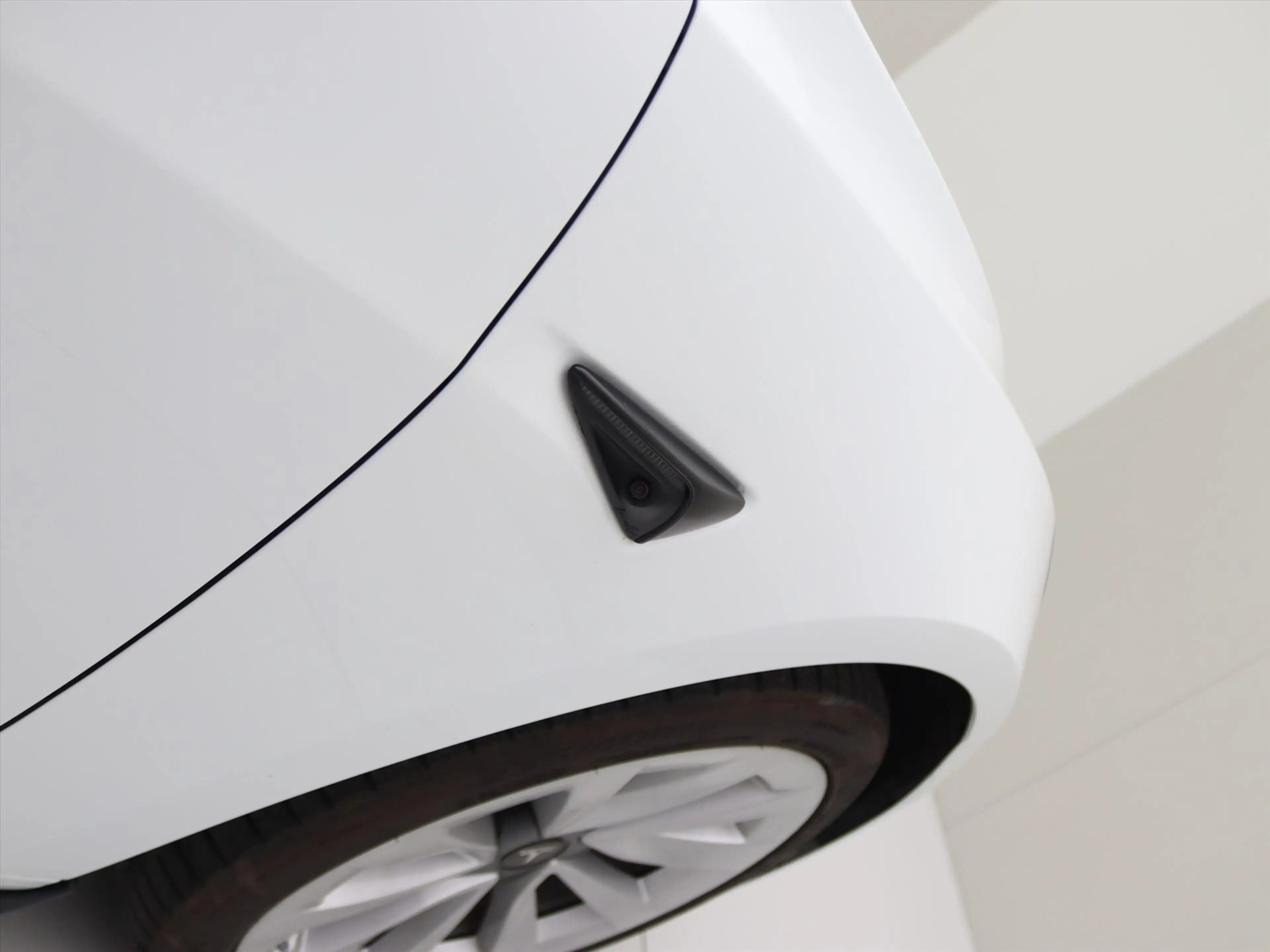 Tesla Model 3 Standard RWD Plus FACELIFT 94,9% SoH [ AMD RYZEN+L — photo 30