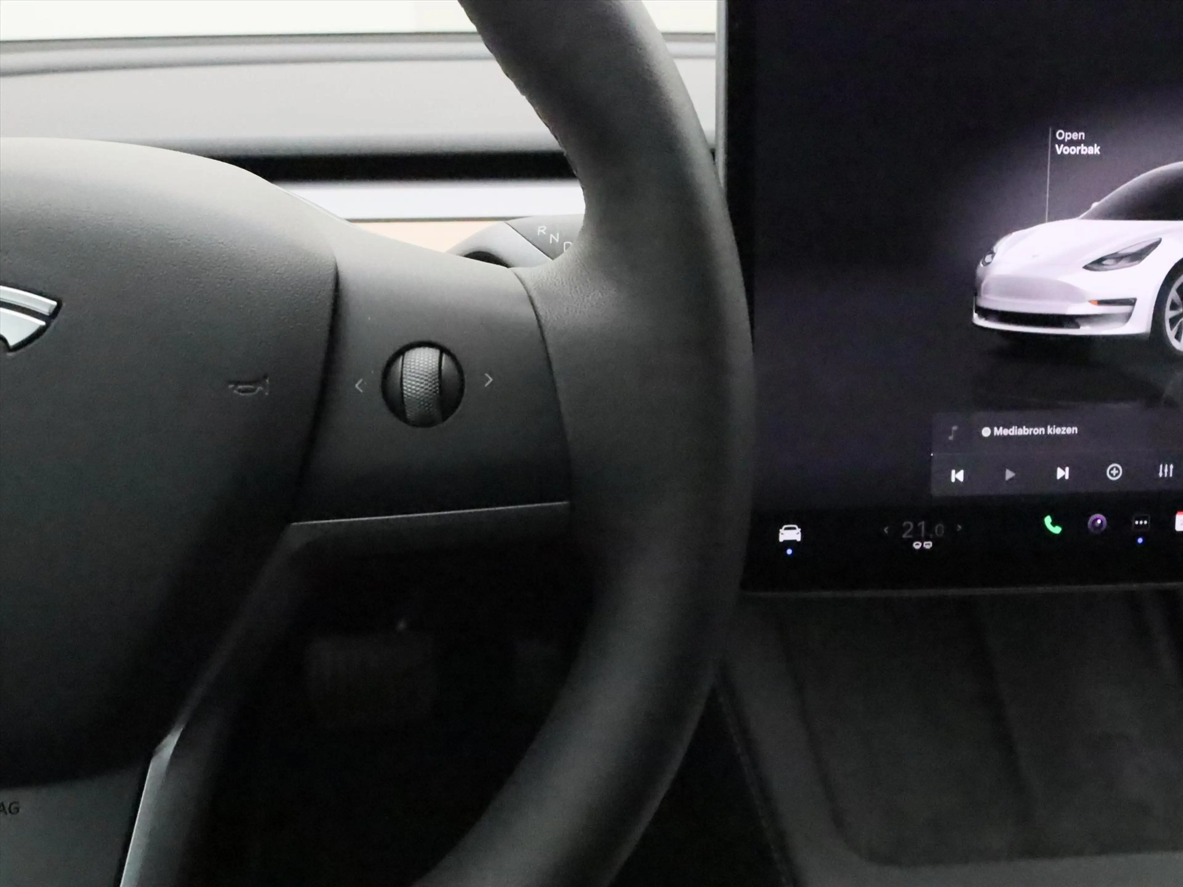 Tesla Model 3 Standard RWD Plus FACELIFT 94,9% SoH [ AMD RYZEN+L — photo 23