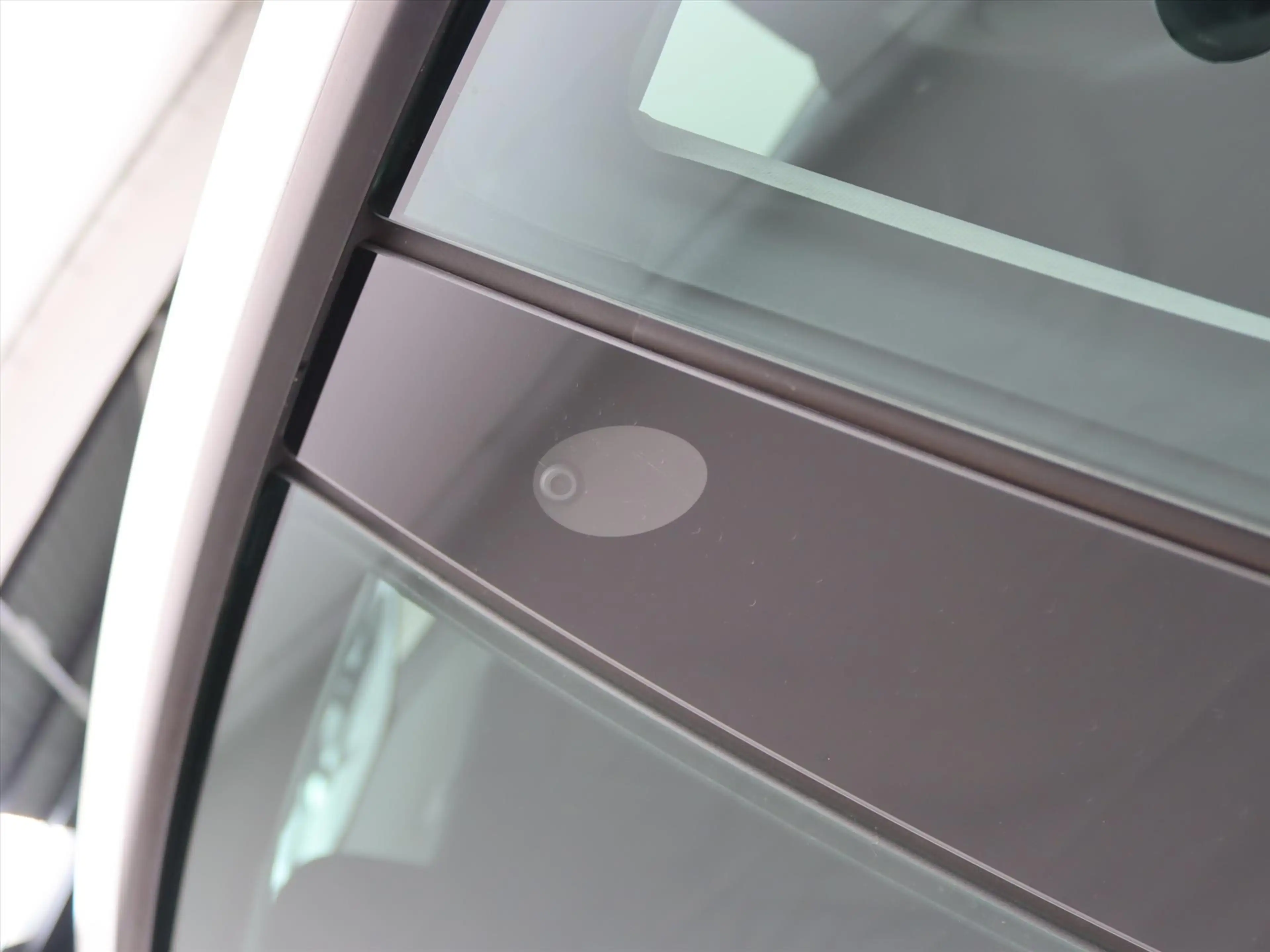Tesla Model 3 Standard RWD Plus FACELIFT 94,9% SoH [ AMD RYZEN+L — photo 31