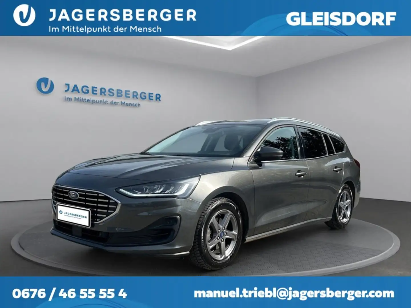 Ford Focus Kombi 1,0 EcoBoost Hybrid Titanium Grau - 1