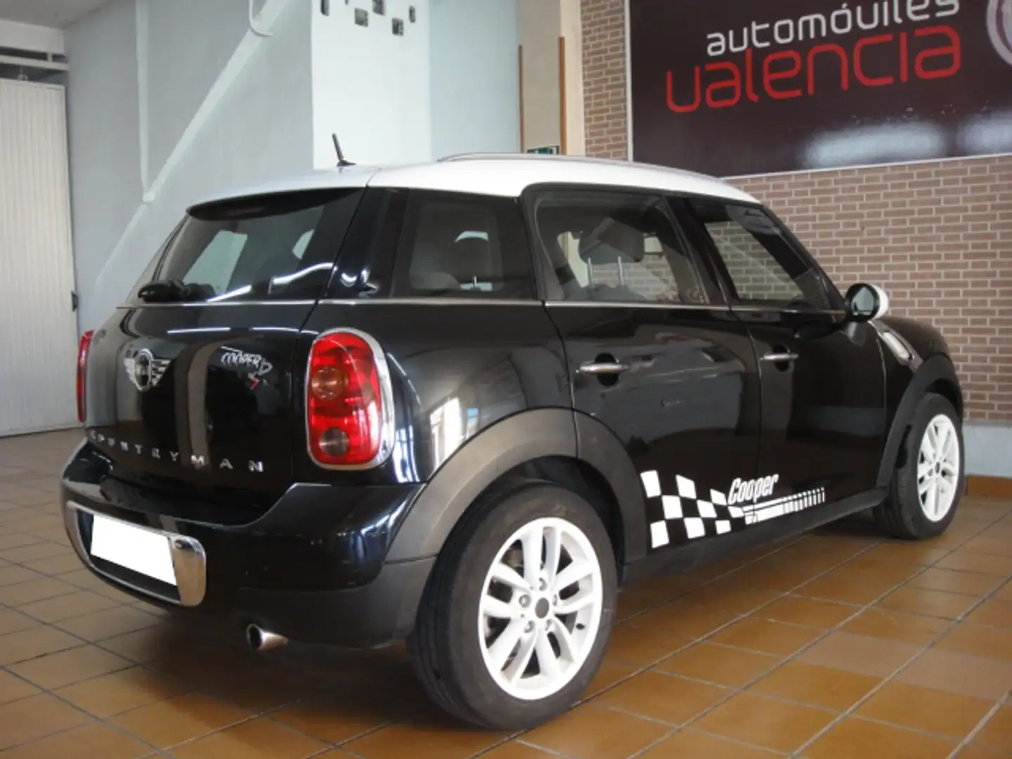 MINI Cooper Countryman D Negro - 2