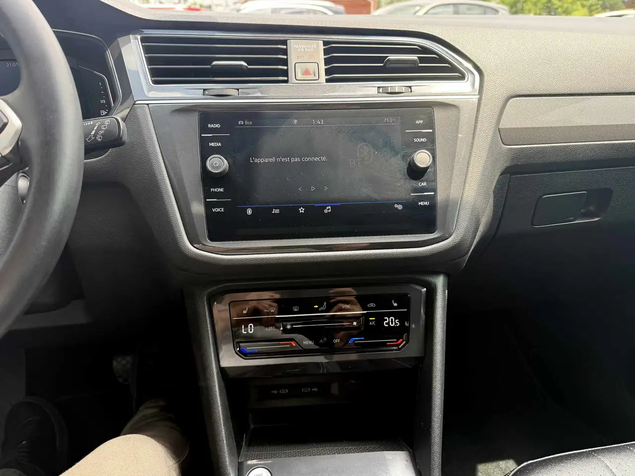 Volkswagen Tiguan снимка Volkswagen Tiguan