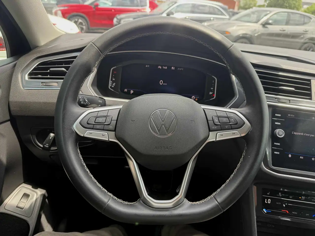 Volkswagen Tiguan снимка Volkswagen Tiguan