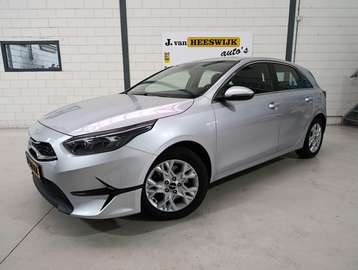 1.0 T-GDi DynamicLine Climate controle| Navigaties