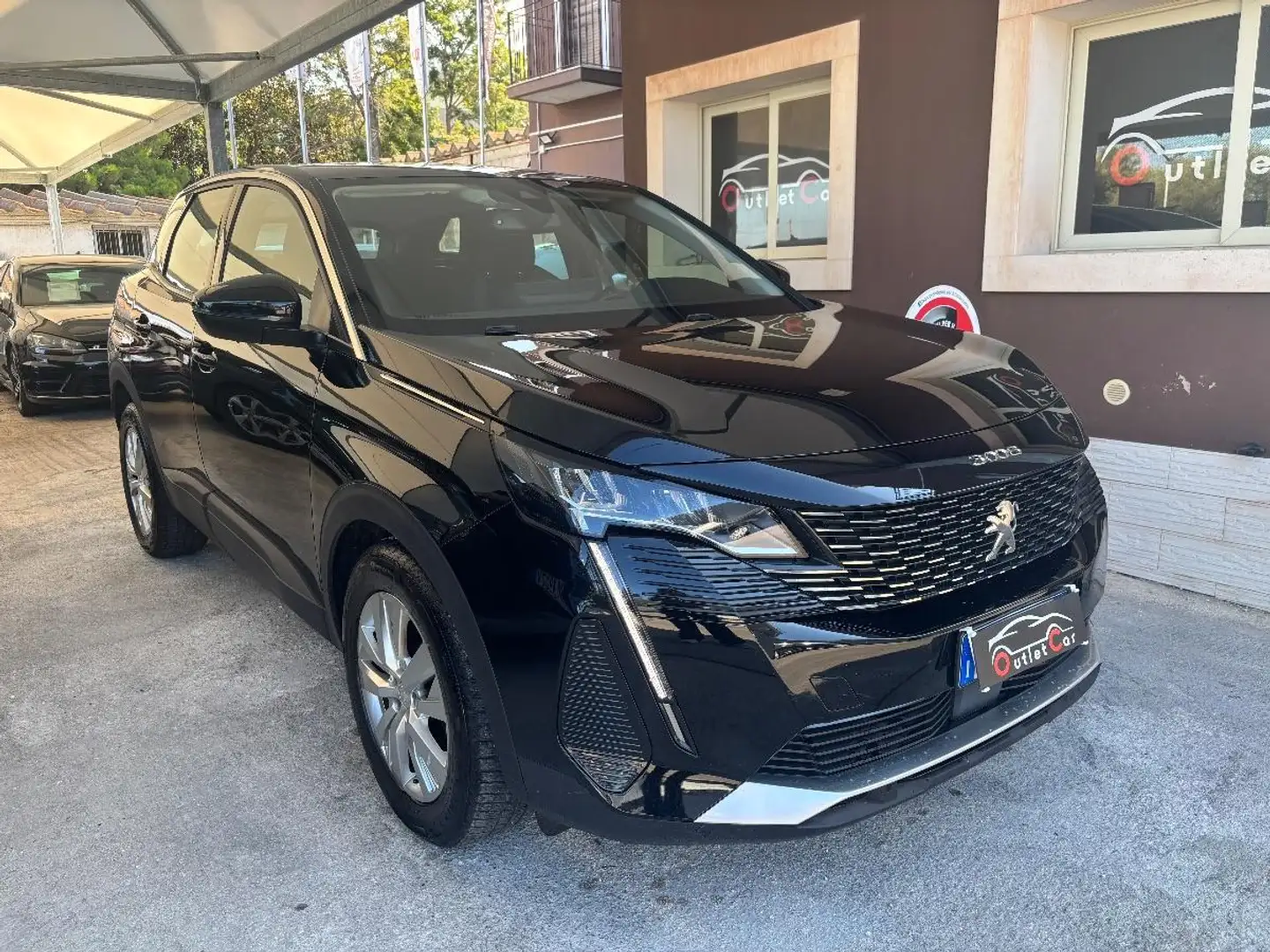 Peugeot 3008 BlueHDi 130 EAT8 S&S Active Nero - 1