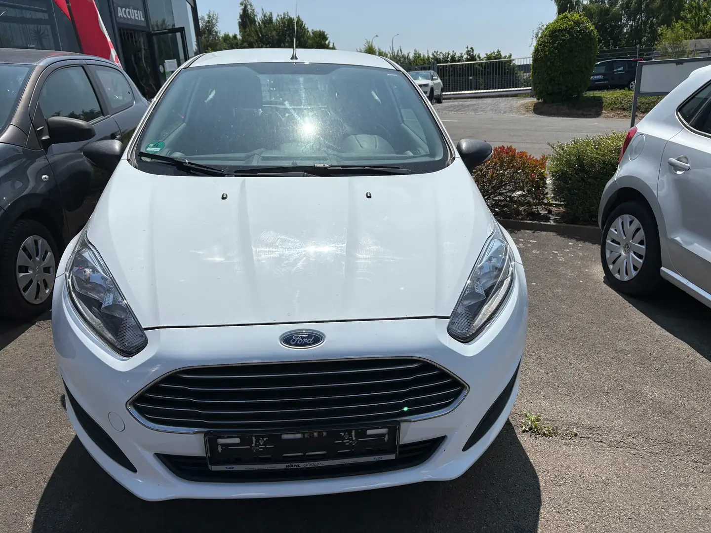 Ford Fiesta 1.25i Ambiente Blanc - 2