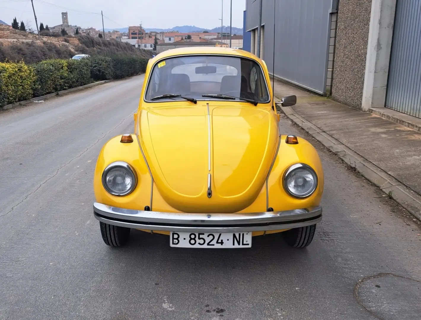 Volkswagen Escarabajo 1303 Amarillo - 2