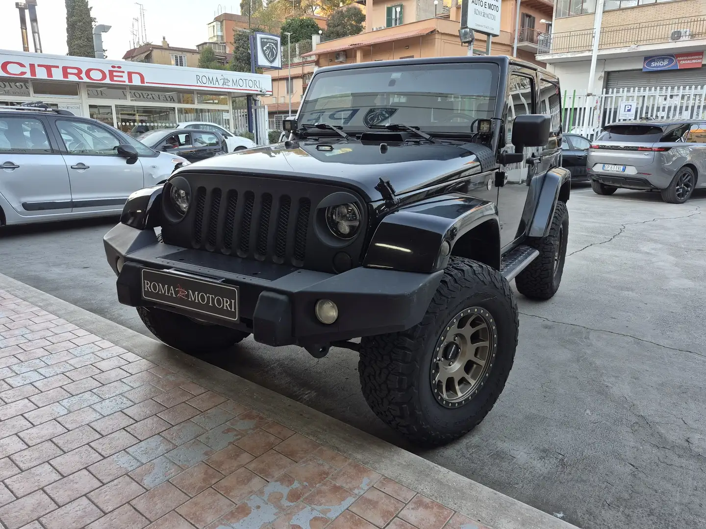 Jeep Wrangler Wrangler Soft Top 2.8 crd Sport  auto Nero - 1
