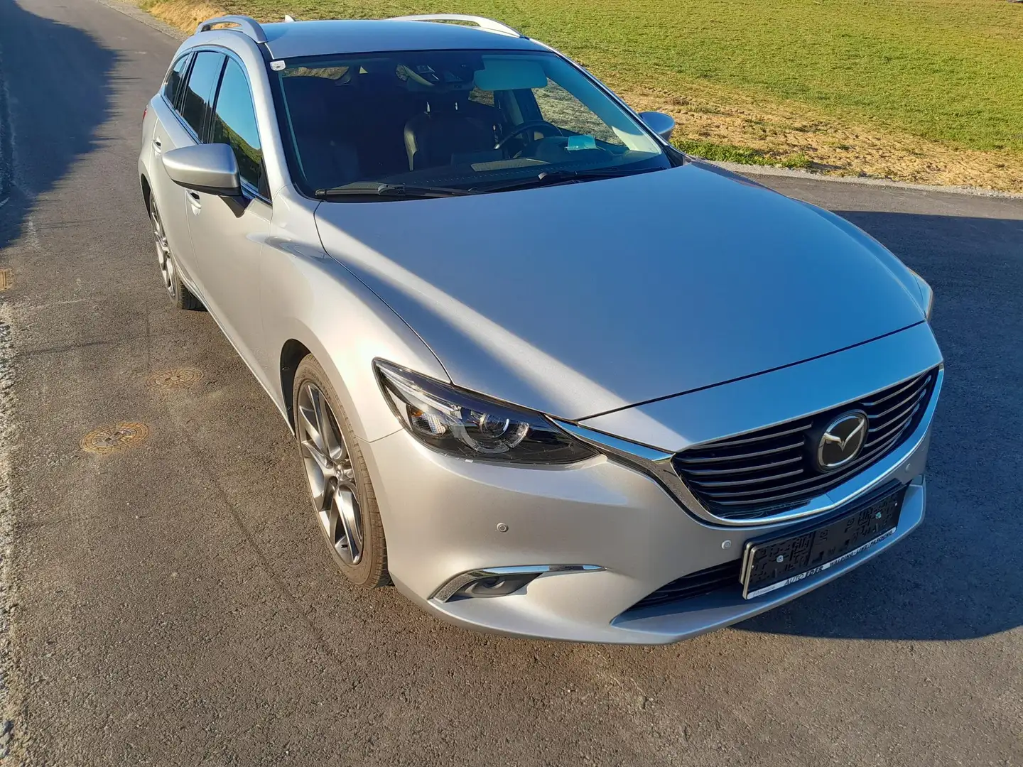 Mazda 6 Mazda 6 Sport Combi CD175 Revolution Top AWD Aut. Revolution Top Silber - 1