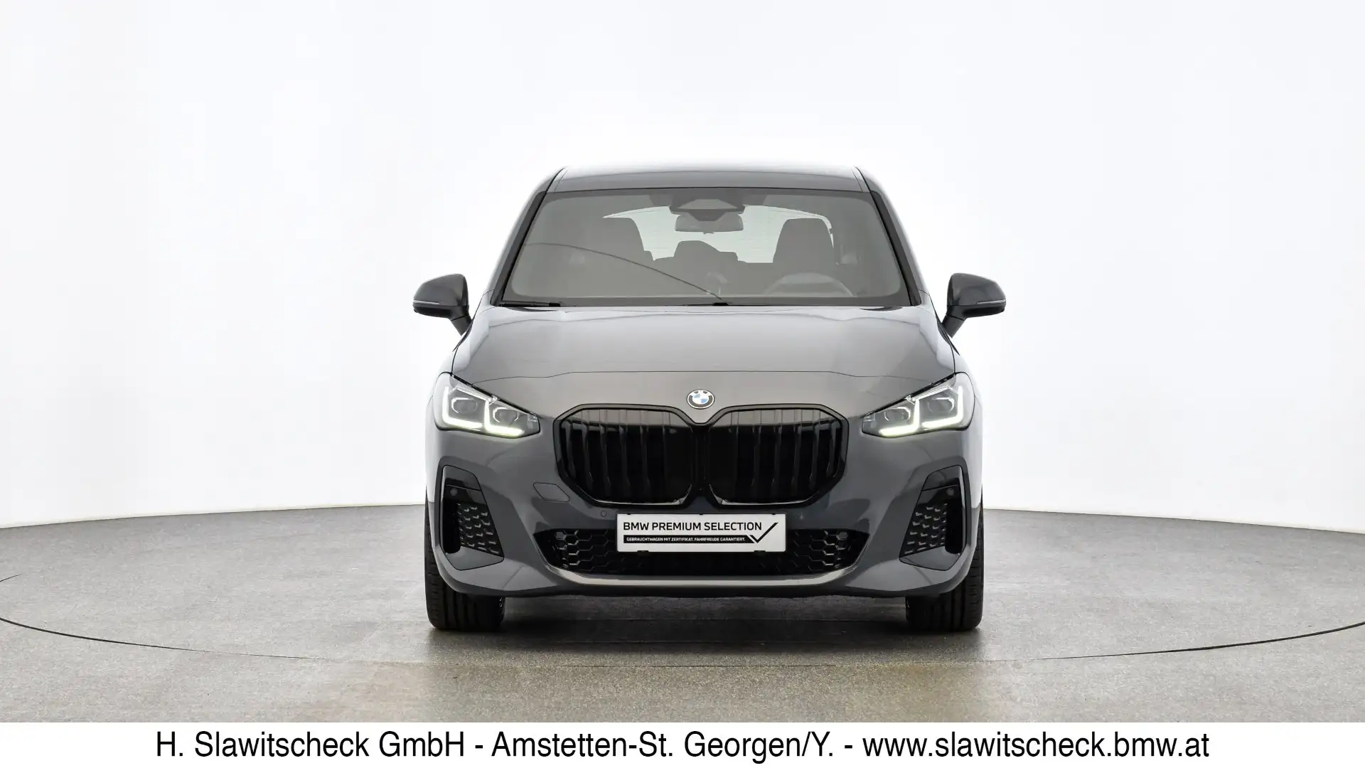 BMW 218 d Active Tourer Grau - 2