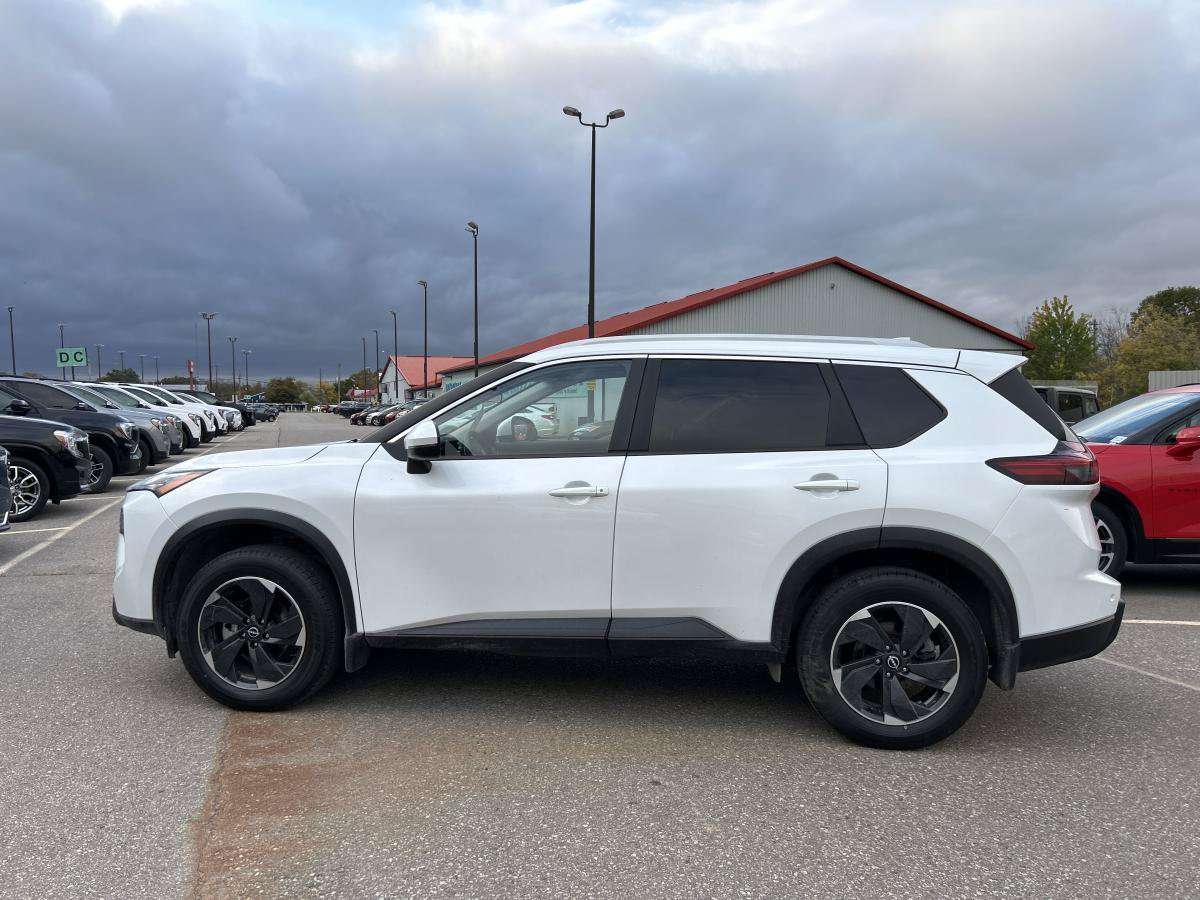 2026 Nissan Rogue SV AWD | No Accidents | Pano. Sunroof | Heated Steering