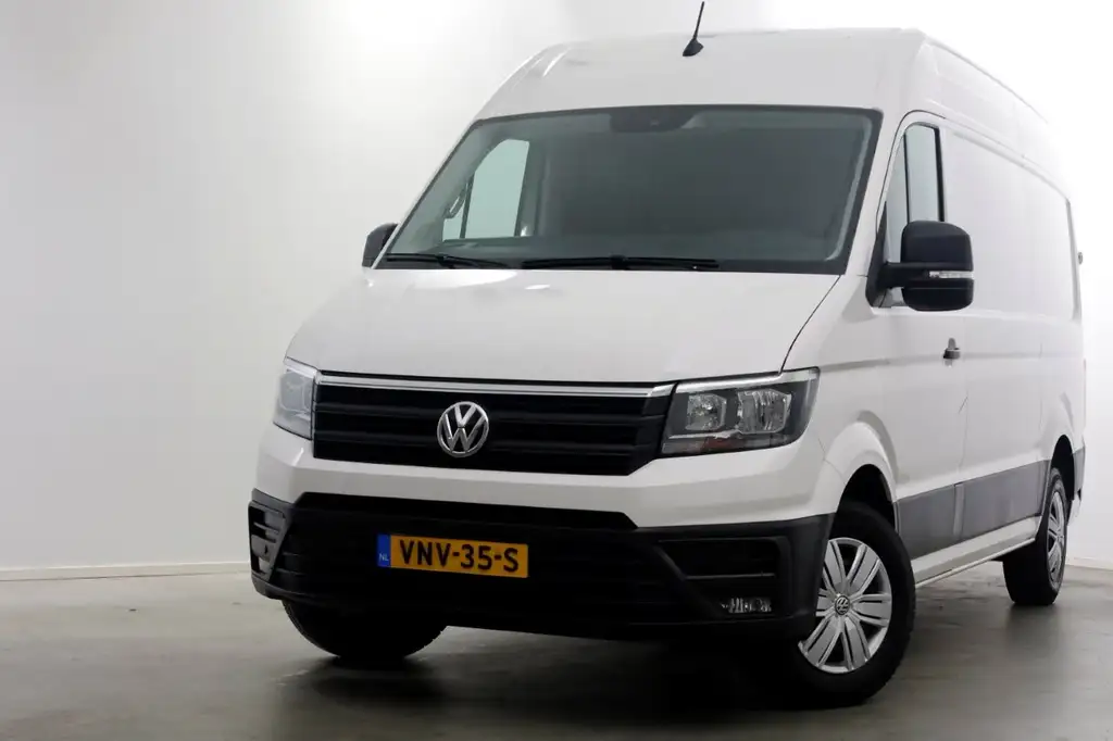 Volkswagen Crafter 2022 из Европы — купить под ключ