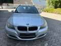 BMW 320 Baureihe 3 Touring 320d Silver - thumbnail 2