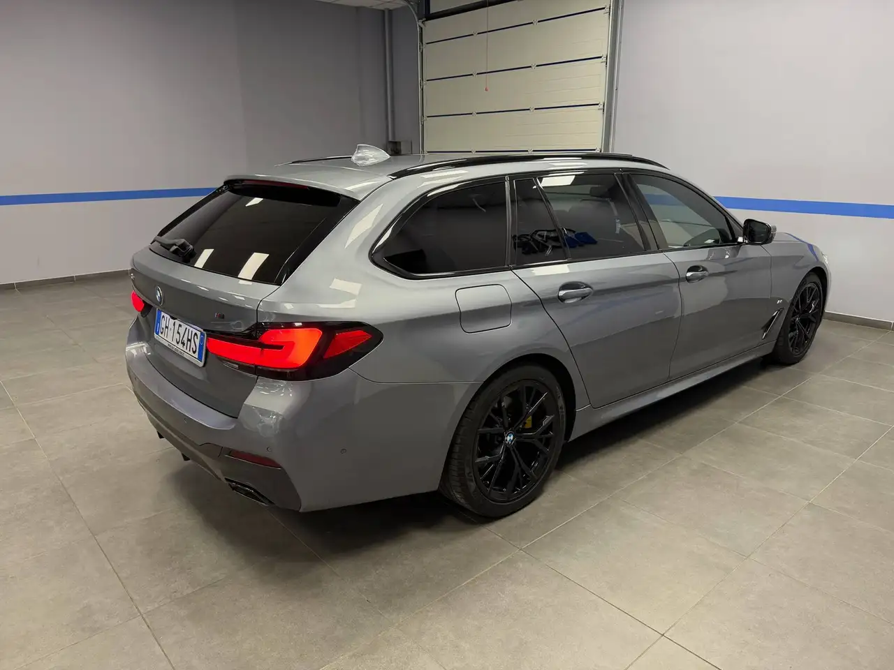 2021 BMW 520 520d Touring mhev 48V xdrive Msport auto TETTO, photograph 6