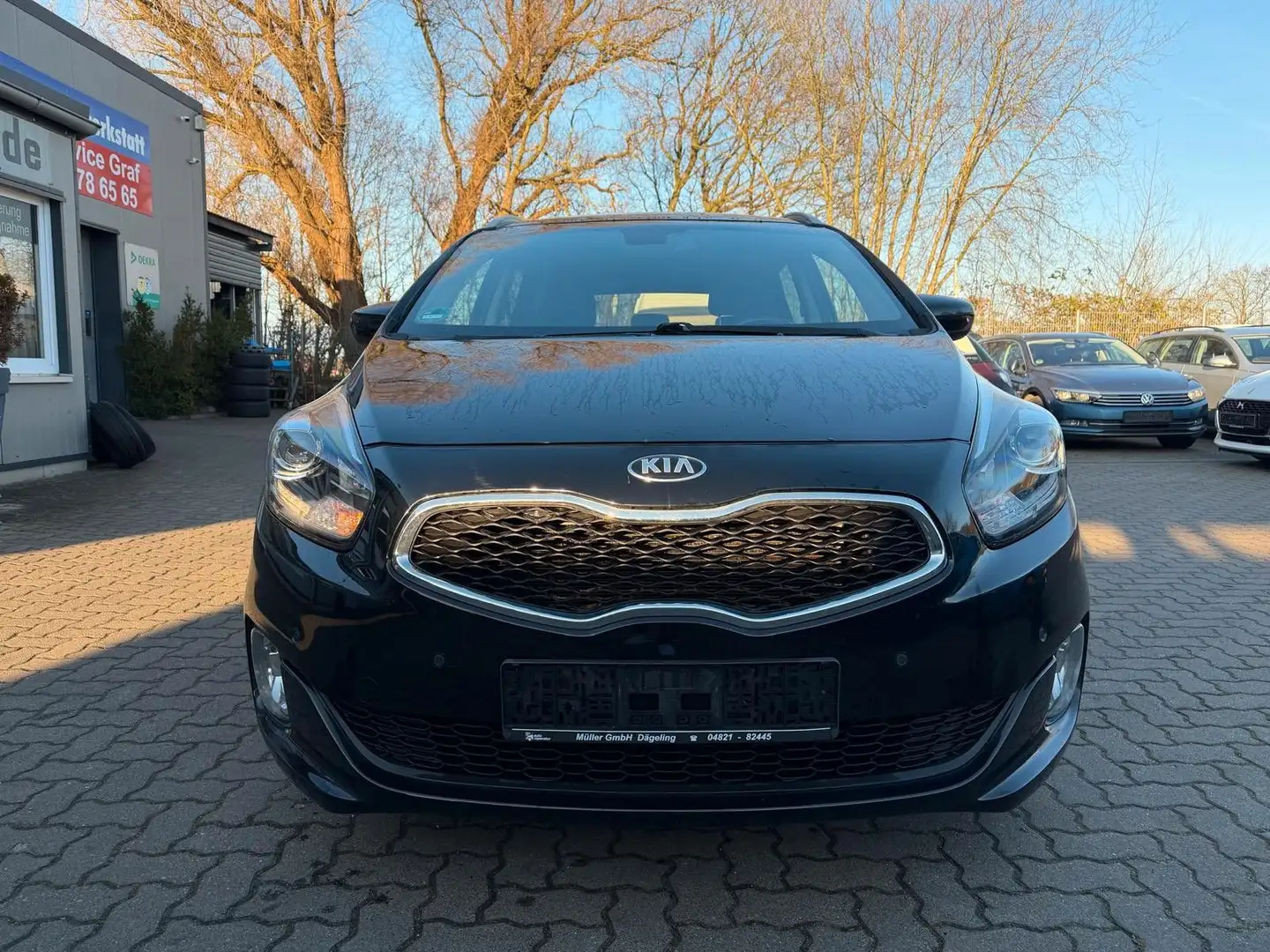 Kia Carens Dream Team 7-SITZER°PDC°NAVI°SZHG°TEMPOM! Schwarz - 2