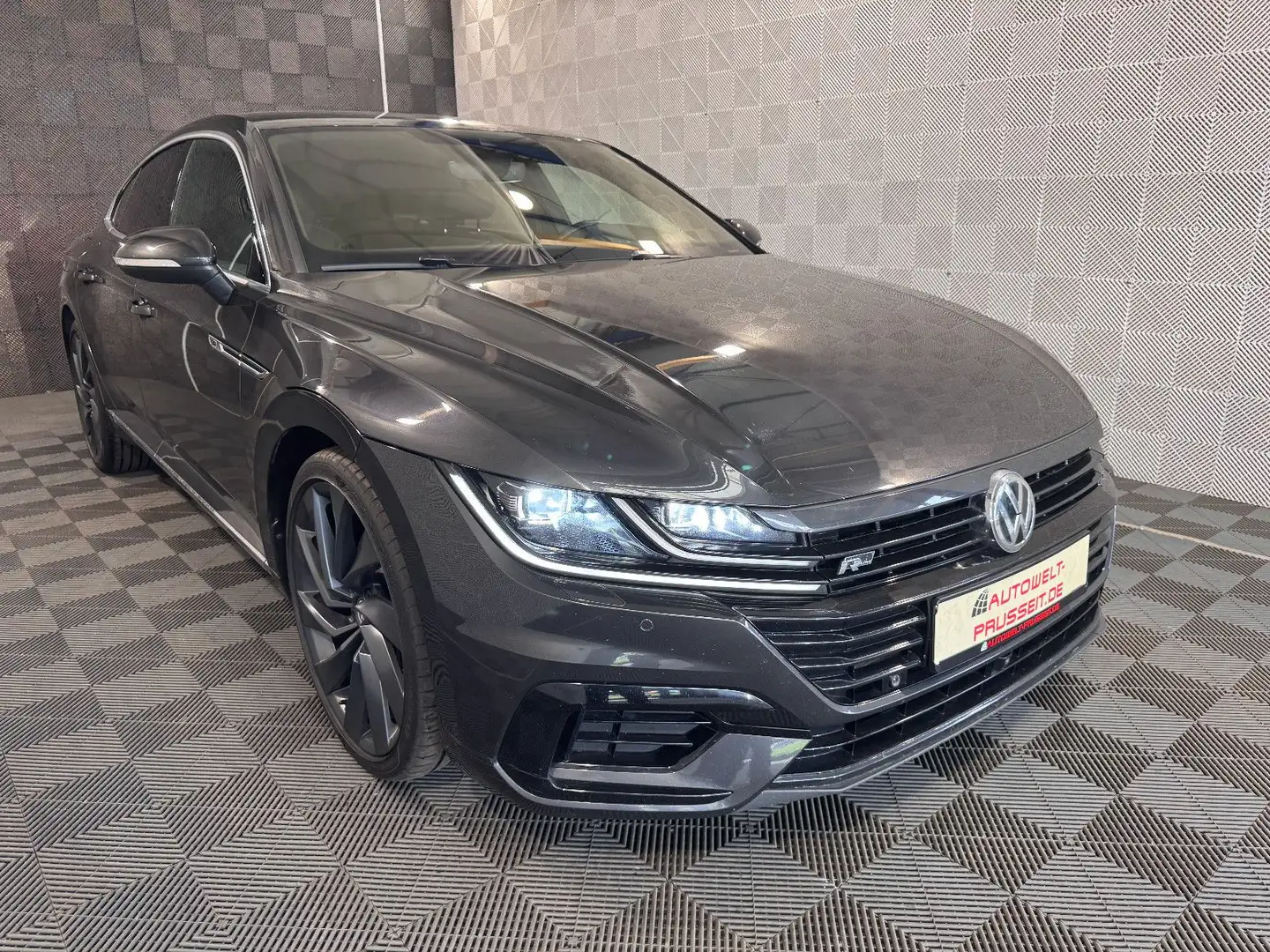Volkswagen Arteon 4Motion*R-LINE*360°-MASSAGE-ACC-AHK-APPLE Grau - 1