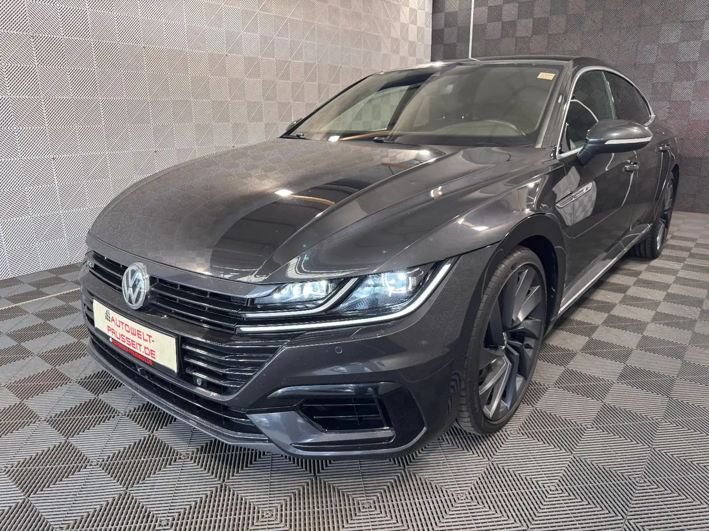 Volkswagen Arteon 4Motion*R-LINE*360°-MASSAGE-ACC-AHK-APPLE Grau - 2