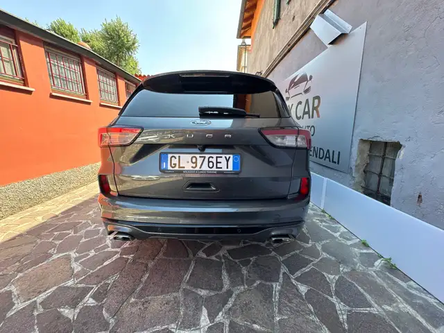 Ford Kuga view 2