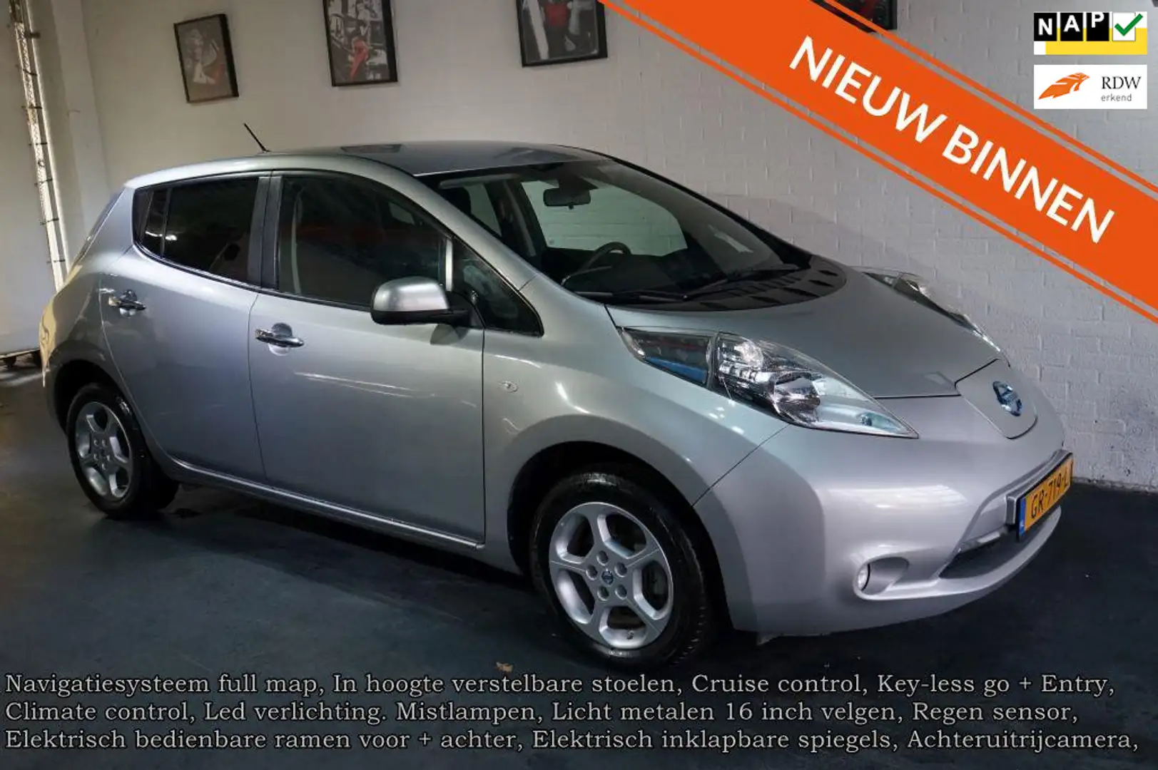 Nissan Leaf Acenta 24 kWh, Navi, Camera, Elek pakket Grey - 1