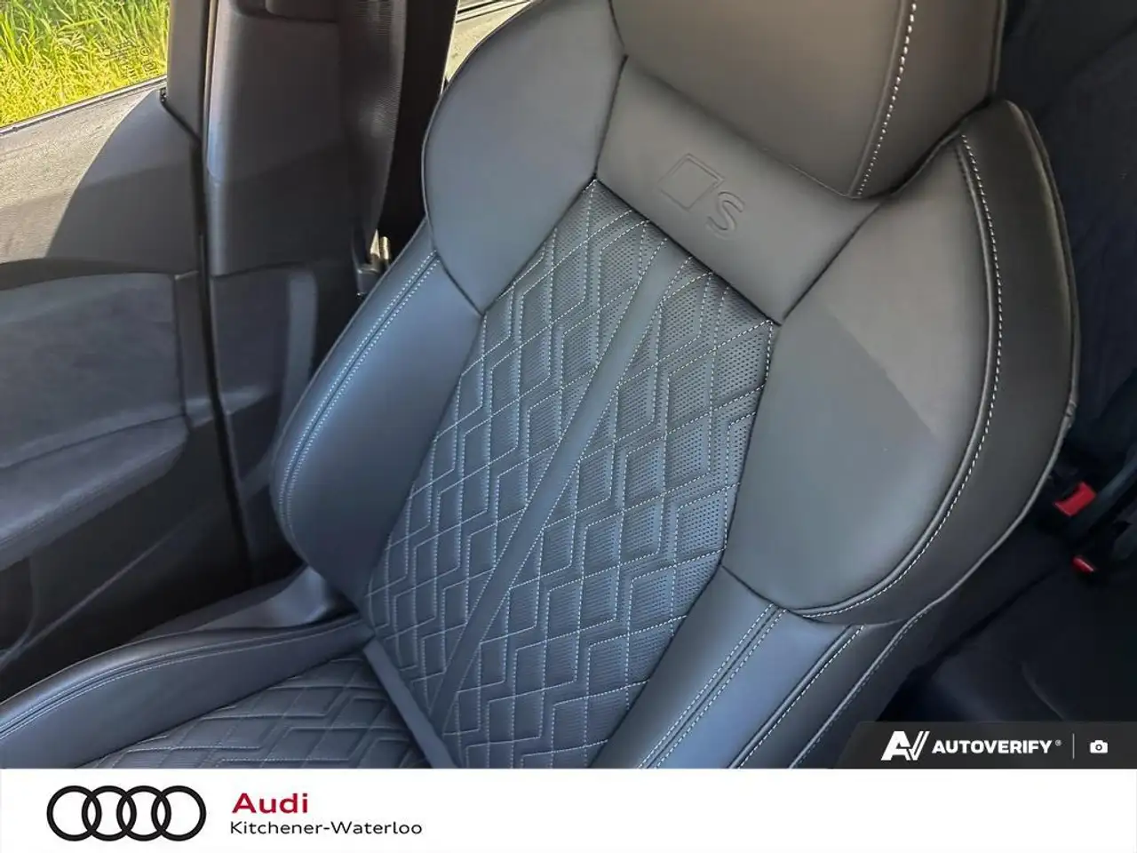 Audi SQ5 снимка Audi SQ5