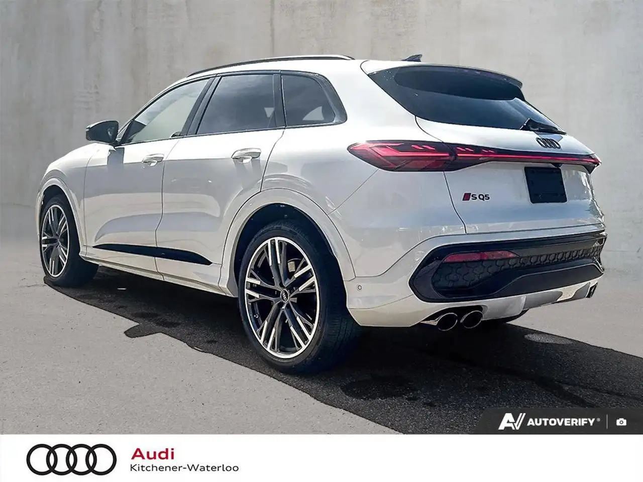 Audi SQ5 снимка Audi SQ5