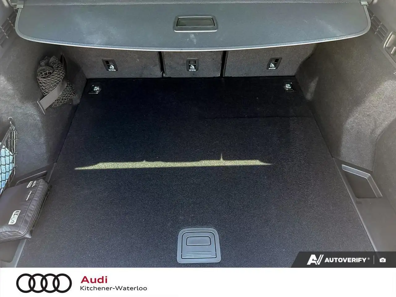 Audi SQ5 снимка Audi SQ5