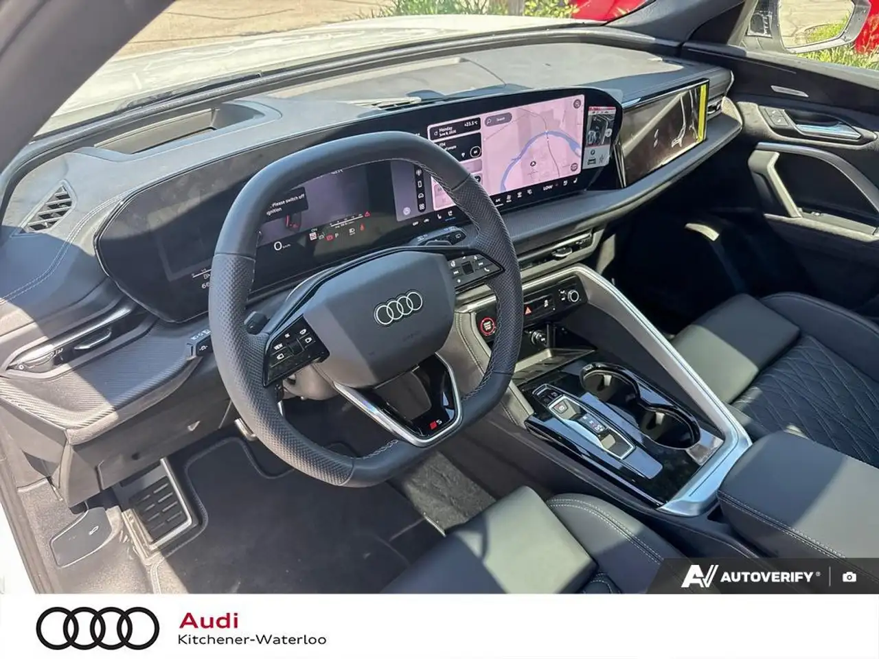 Audi SQ5 снимка Audi SQ5