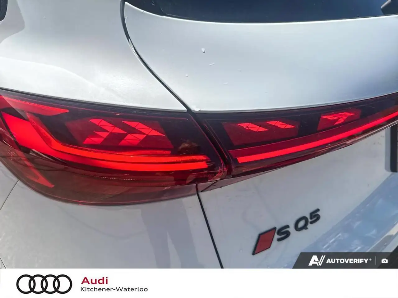 Audi SQ5 снимка Audi SQ5